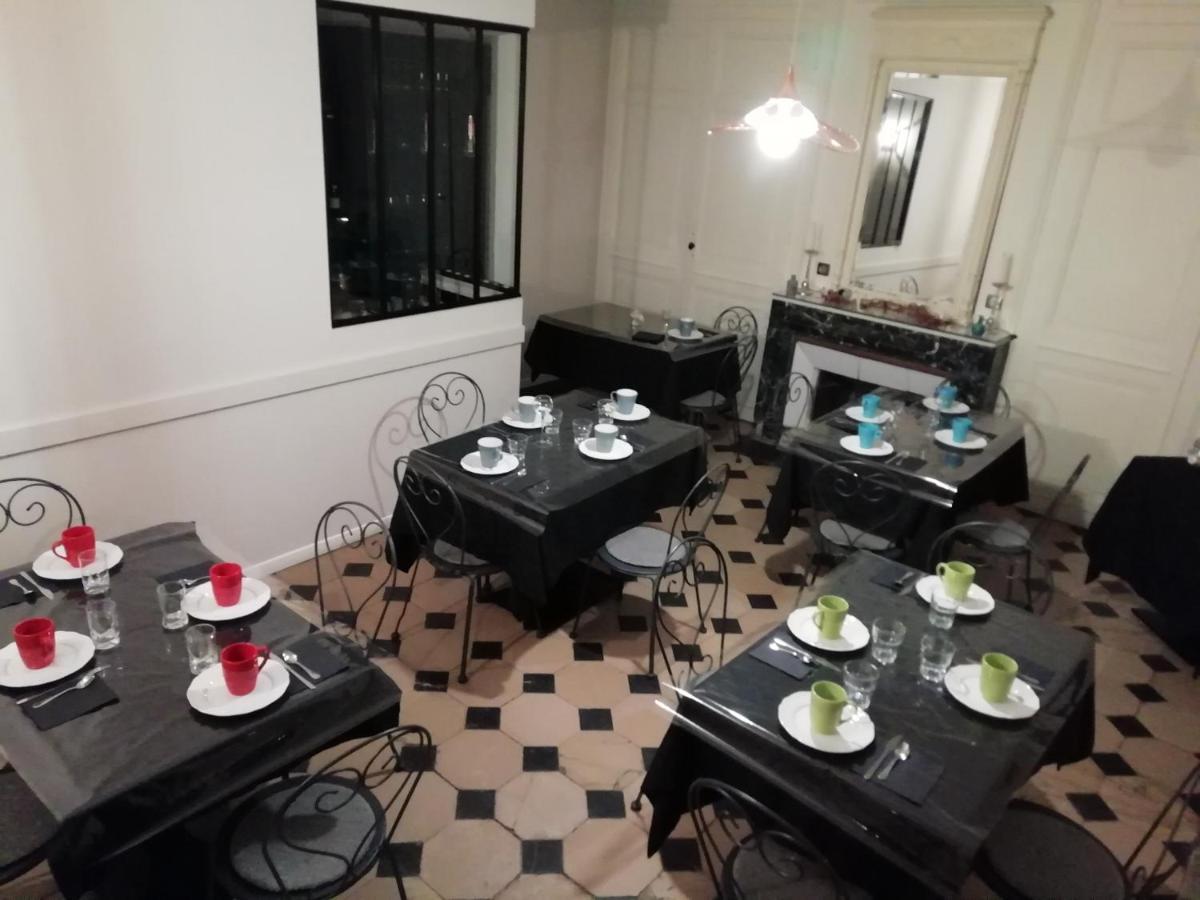 Chambres Et Table L' Echappee Bouvesse-Quirieu Dış mekan fotoğraf