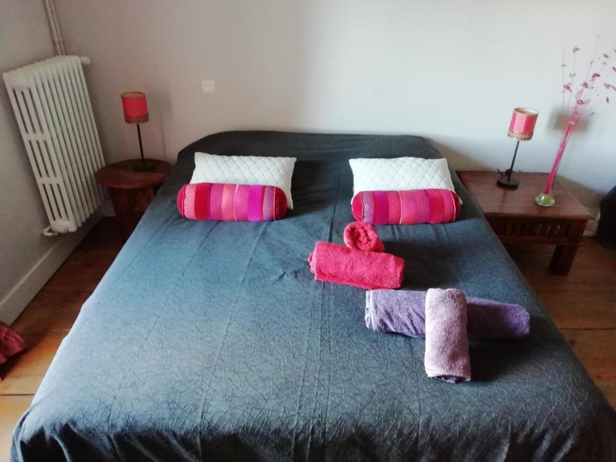 Chambres Et Table L' Echappee Bouvesse-Quirieu Dış mekan fotoğraf