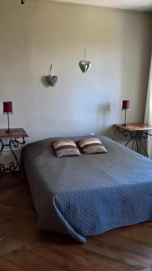 Chambres Et Table L' Echappee Bouvesse-Quirieu Dış mekan fotoğraf